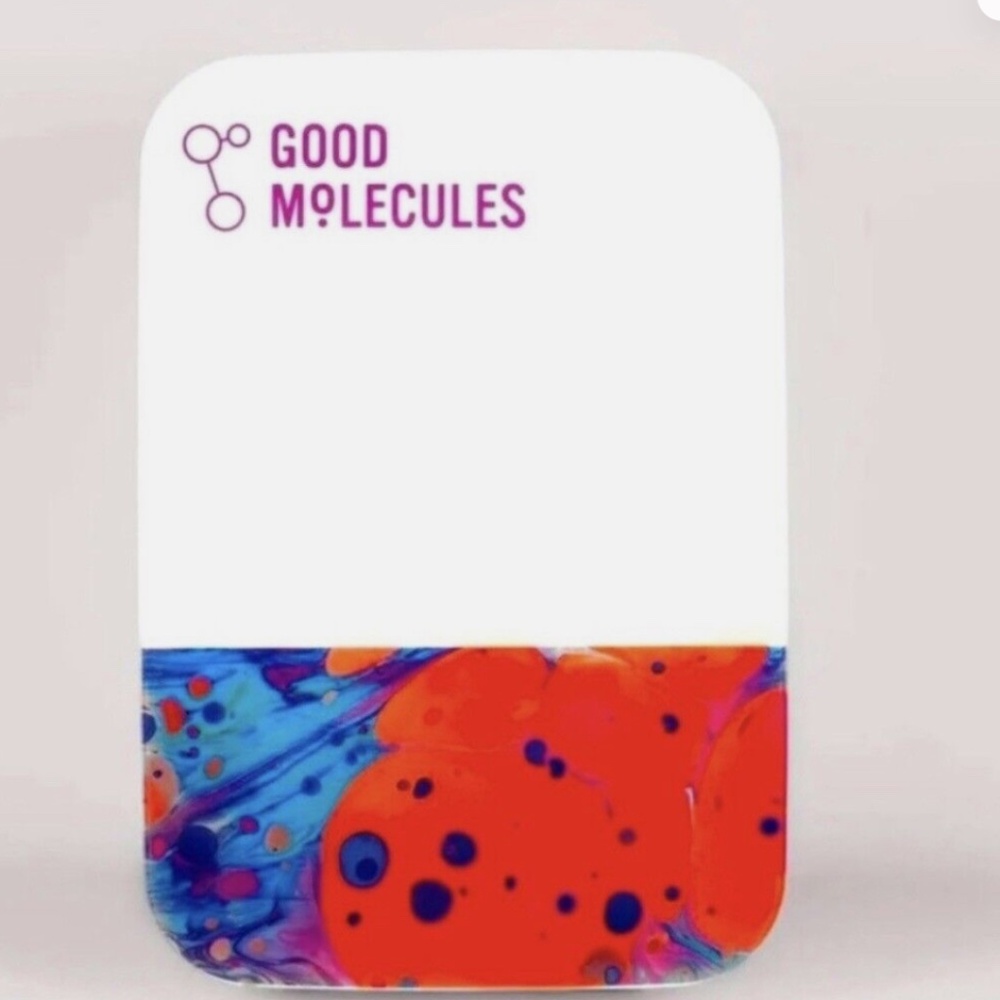 Cosmetic mini fridge